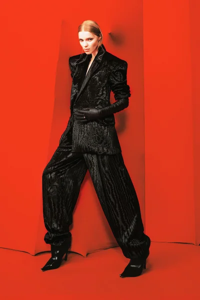 Look 7